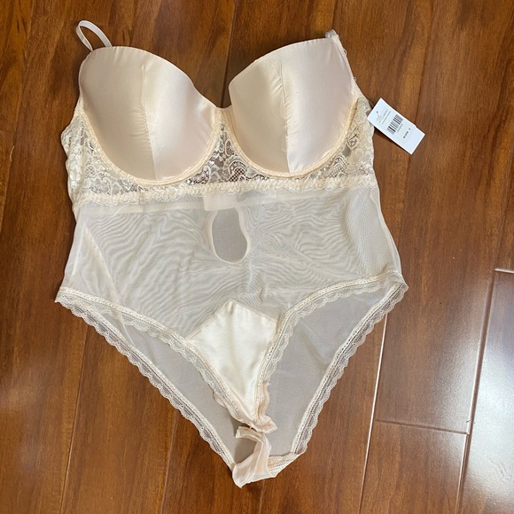 NWT plus size lingerie - Picture 4 of 7